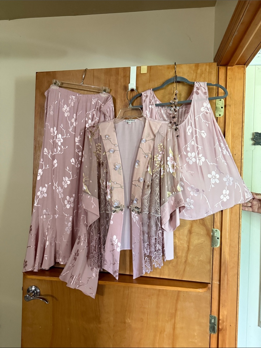 Spencer Alexas Women's Dusty Rose Floral Skirt - Elegant Evening Wow
